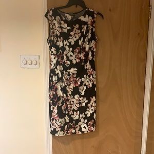 Size 14 American living dress from Macy’s, floral, nylon, wore once to wedding.